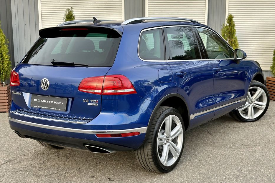 Продам Volkswagen Touareg Exclusive 2017 года в Киеве