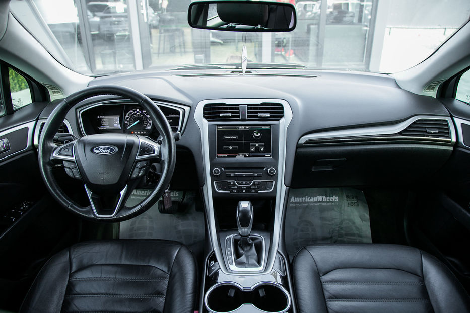Продам Ford Fusion SE 2.0 EcoBoost 2016 года в Черновцах