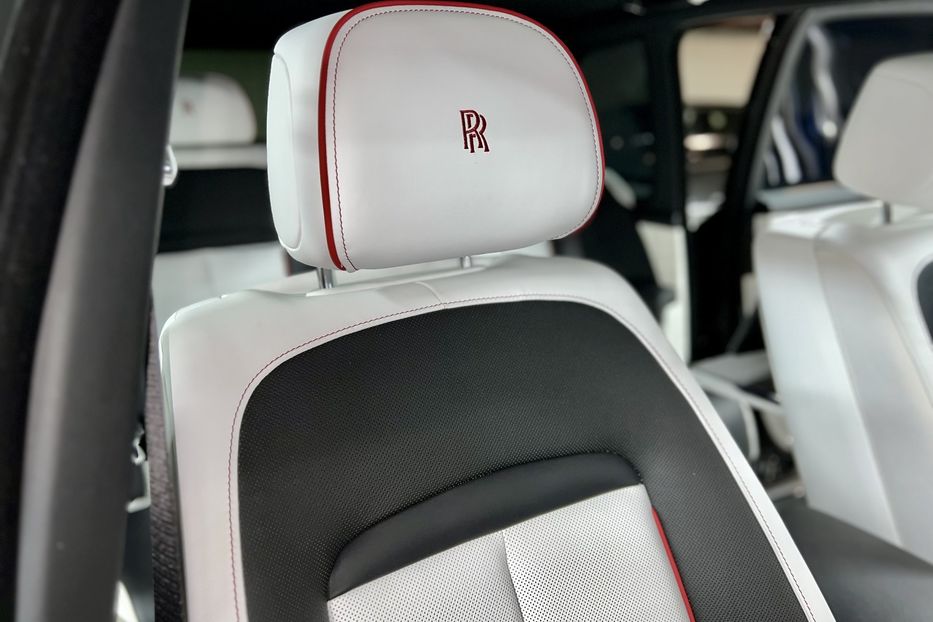 Продам Rolls-Royce Cullinan 2018 года в Киеве