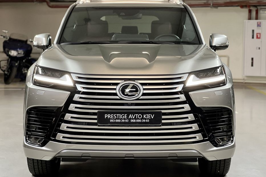 Продам Lexus LX 570 500 2022 года в Киеве