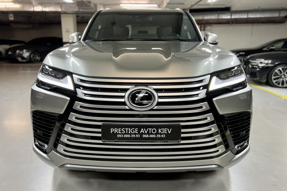 Продам Lexus LX 570 500 2022 года в Киеве