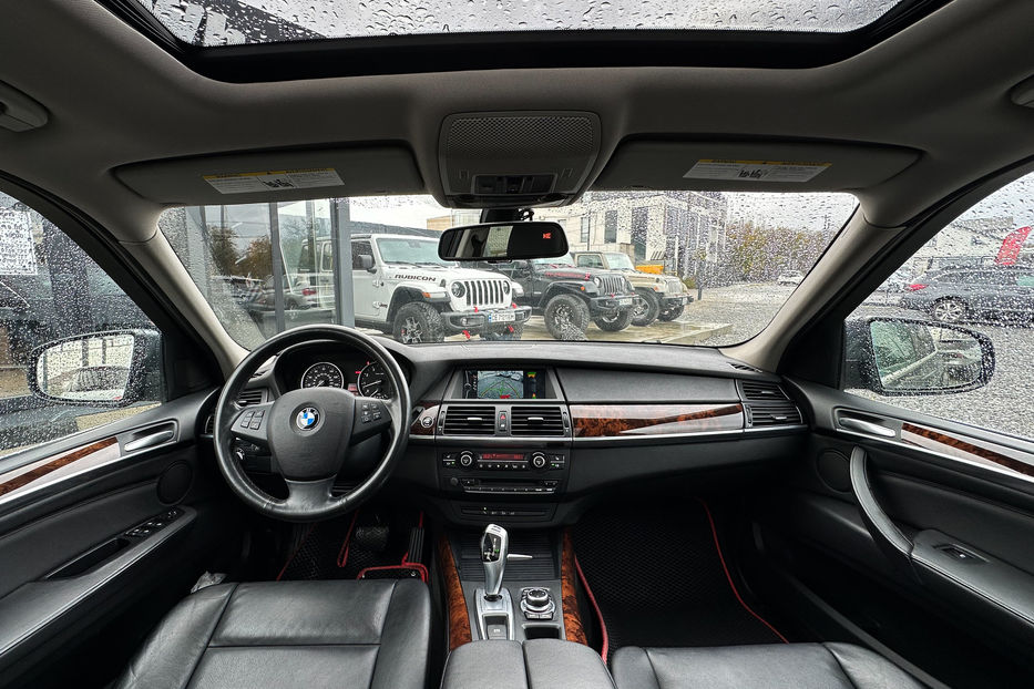 Продам BMW X5 35I Xdrive 2013 года в Черновцах