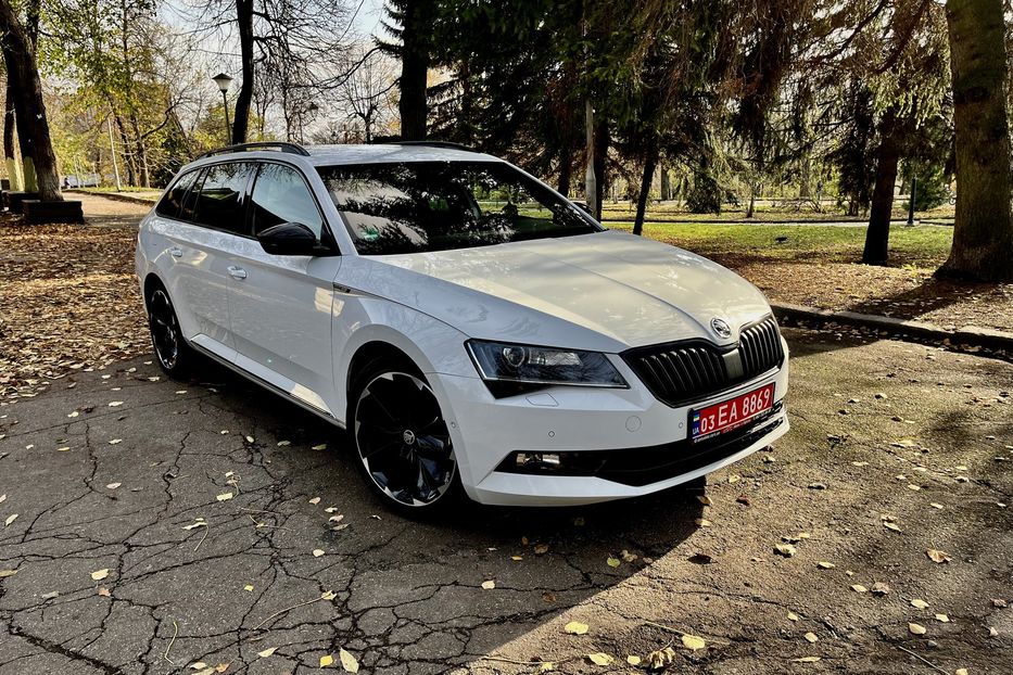 Продам Skoda Superb  SportLine 140kw 4x4 2019 года в Житомире