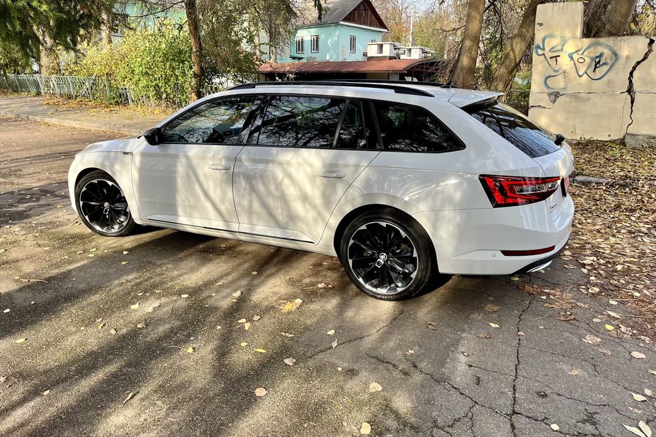 Продам Skoda Superb  SportLine 140kw 4x4 2019 года в Житомире