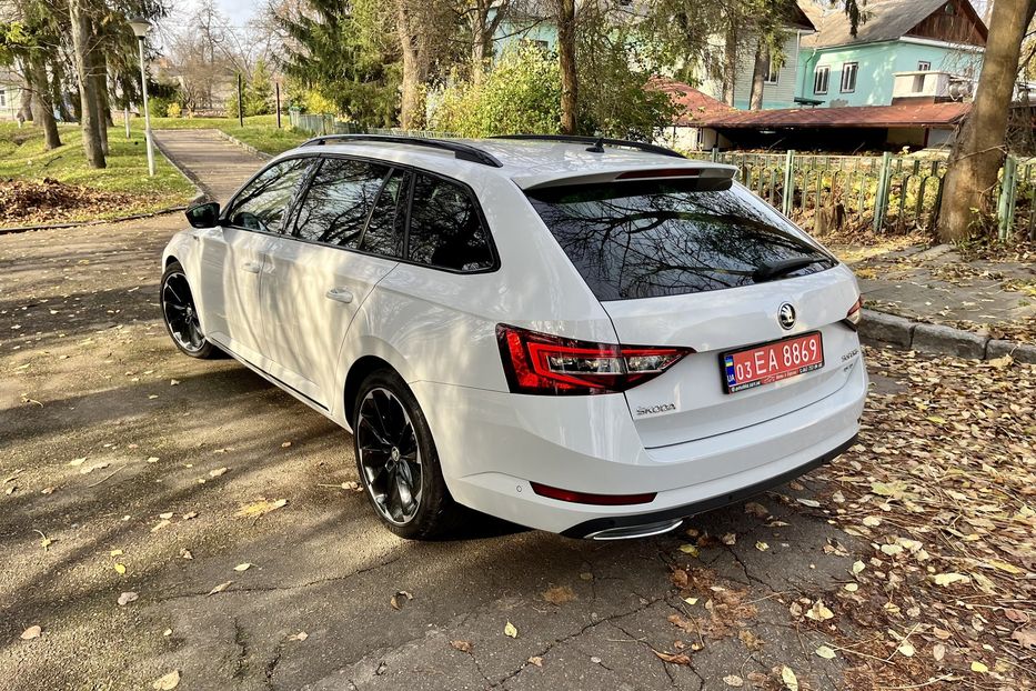 Продам Skoda Superb  SportLine 140kw 4x4 2019 года в Житомире