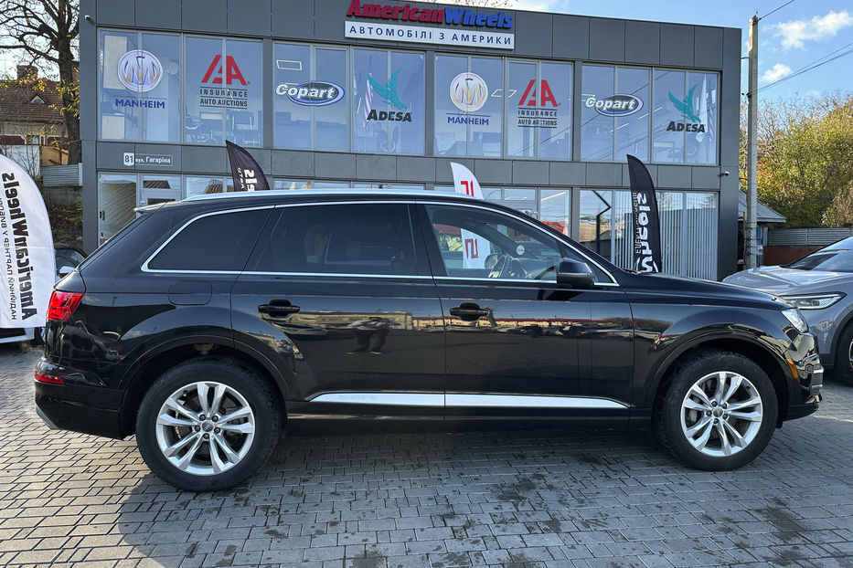 Продам Audi Q7 Premium Plus  2017 года в Черновцах