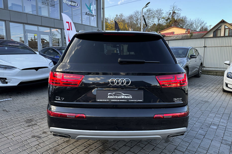 Продам Audi Q7 Premium Plus  2017 года в Черновцах