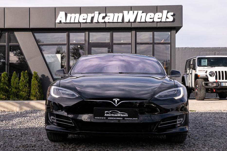Продам Tesla Model S Dual Motor 2018 года в Черновцах
