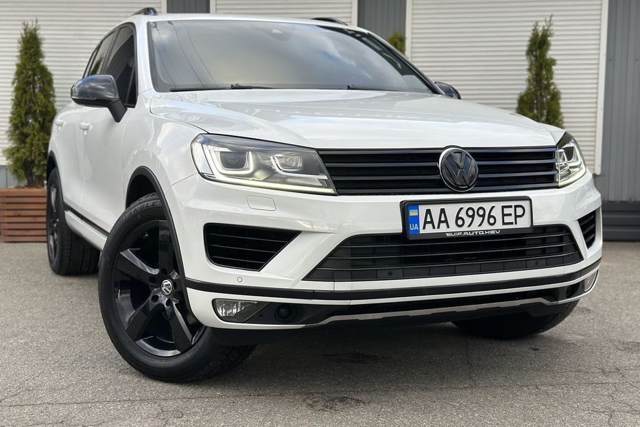 Продам Volkswagen Touareg Exclusive 2016 года в Киеве