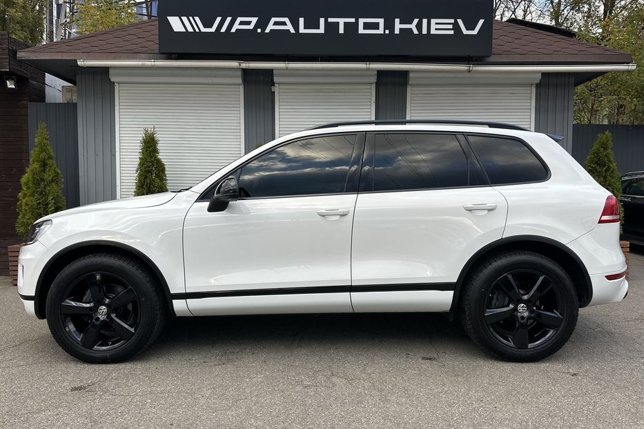 Продам Volkswagen Touareg Exclusive 2016 года в Киеве