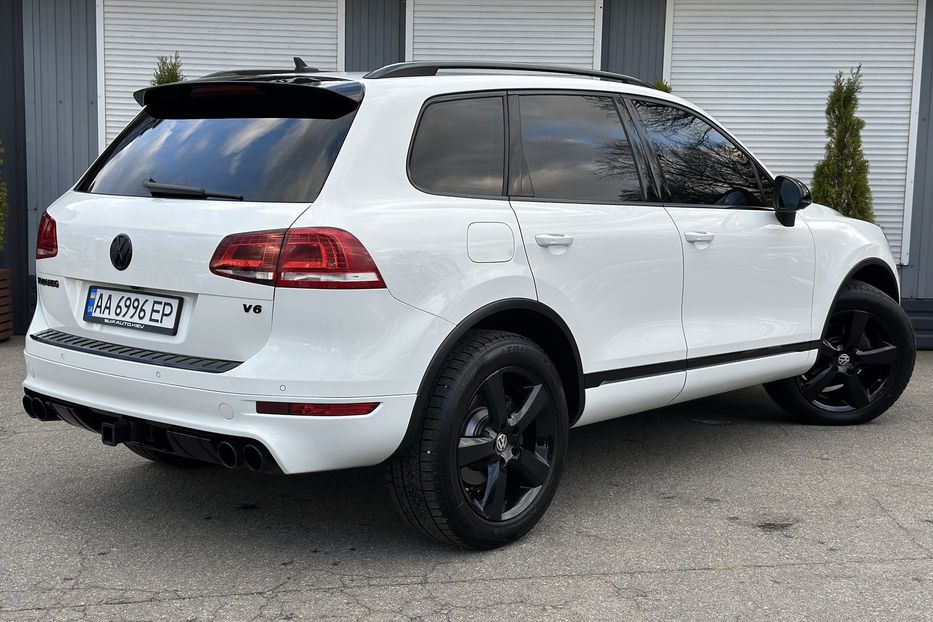 Продам Volkswagen Touareg Exclusive 2016 года в Киеве