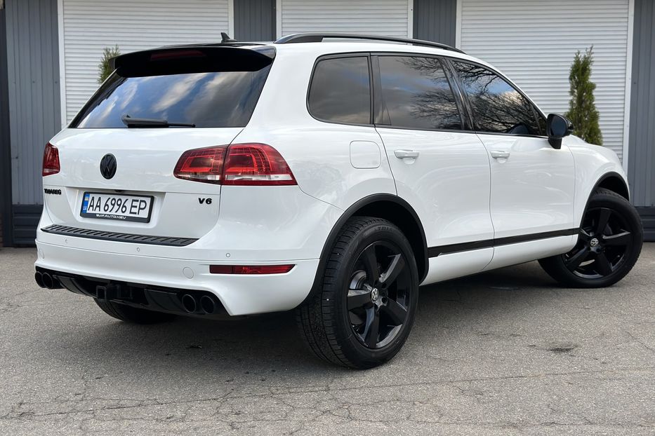 Продам Volkswagen Touareg Exclusive 2016 года в Киеве