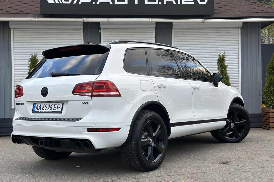 Продам Volkswagen Touareg Exclusive 2016 года в Киеве