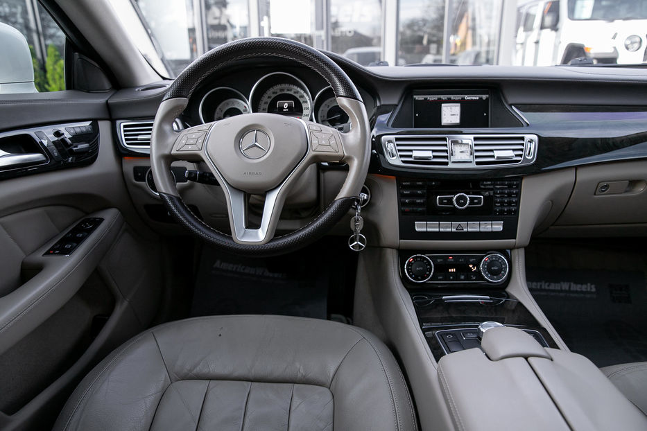Продам Mercedes-Benz CLS-Class 350d 4matic 2012 года в Черновцах