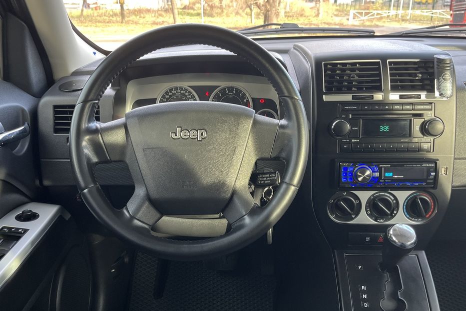 Продам Jeep Patriot 2,4 GBO 4x4 2008 года в Николаеве