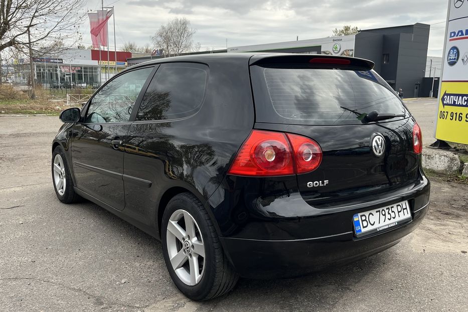 Продам Volkswagen Golf V Comfortline 2004 года в Николаеве