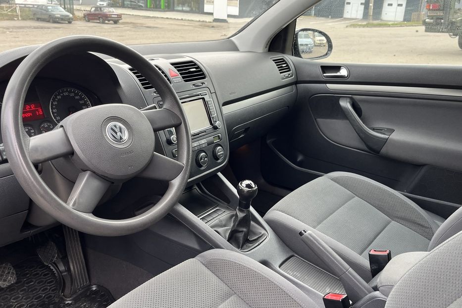 Продам Volkswagen Golf V Comfortline 2004 года в Николаеве