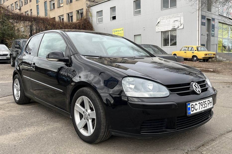 Продам Volkswagen Golf V Comfortline 2004 года в Николаеве