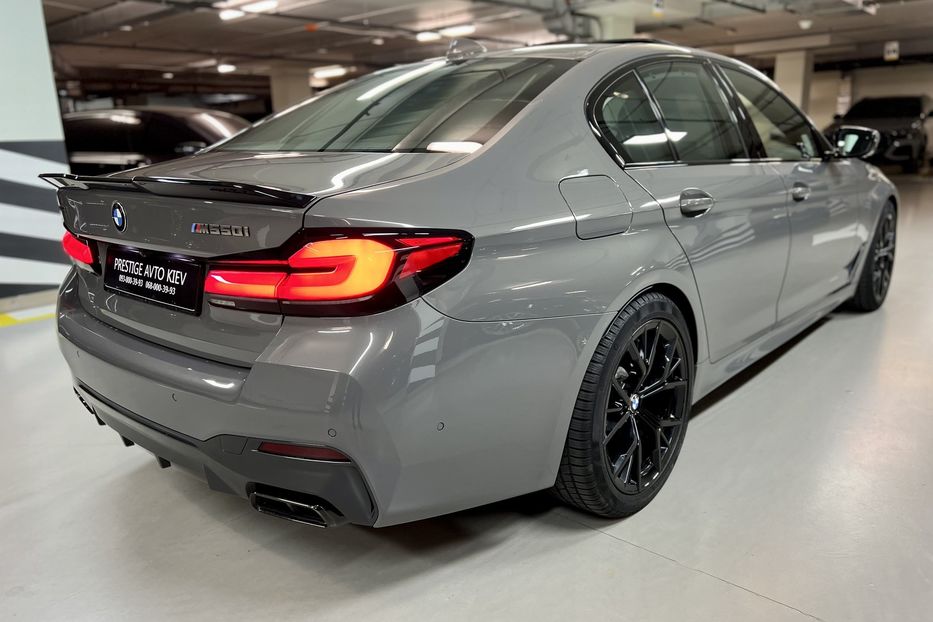 Продам BMW 550 2020 года в Киеве