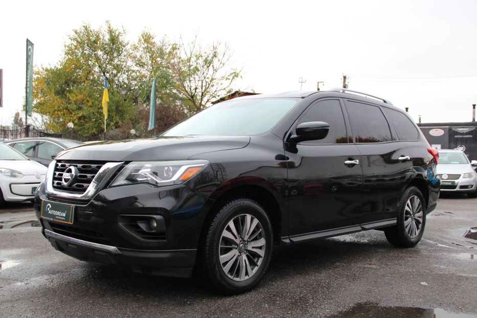 Продам Nissan Pathfinder SV 2016 года в Одессе