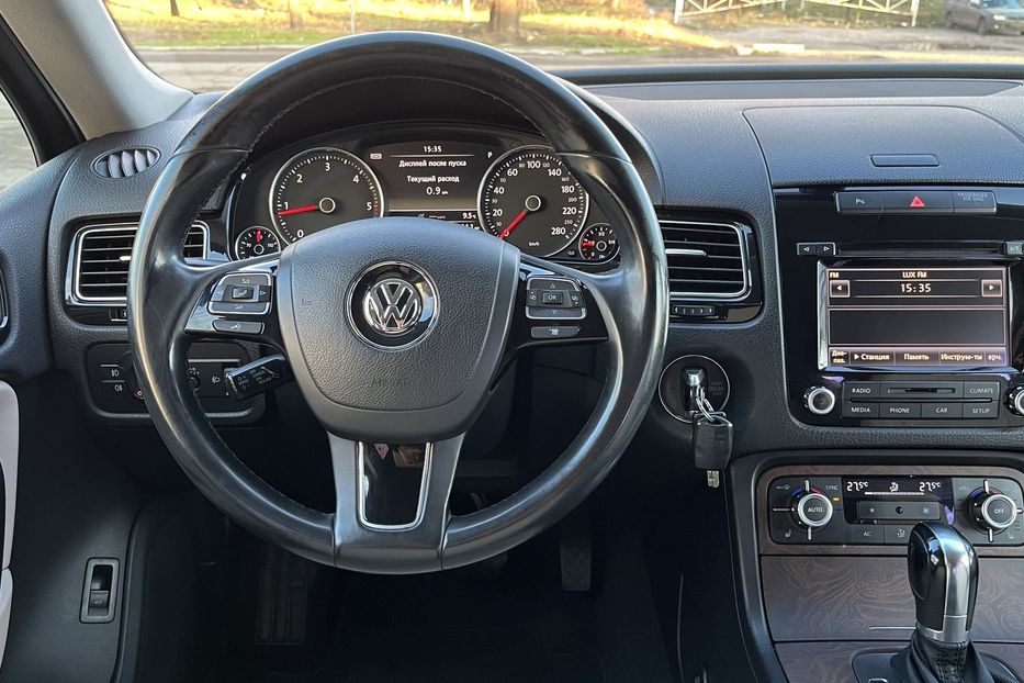 Продам Volkswagen Touareg 3,0 TDI 2012 года в Николаеве