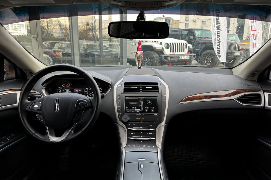Продам Lincoln MKZ 2016 года в Черновцах