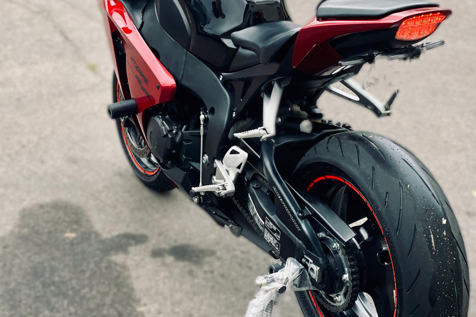 Продам Honda CBR 1000rr 2010 года в Одессе