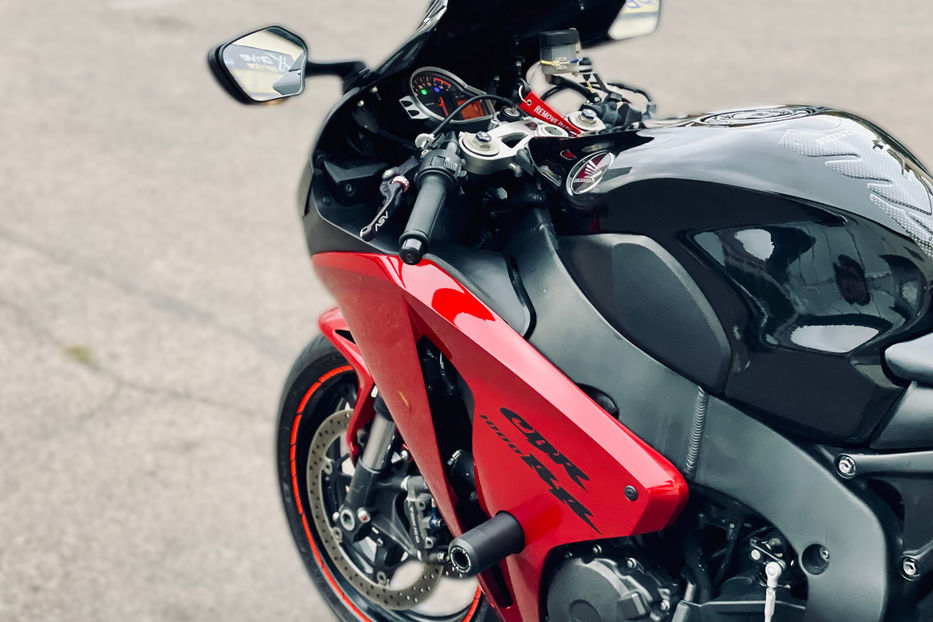 Продам Honda CBR 1000rr 2010 года в Одессе