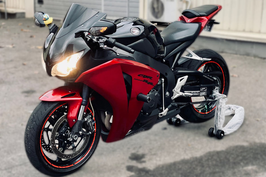 Продам Honda CBR 1000rr 2010 года в Одессе