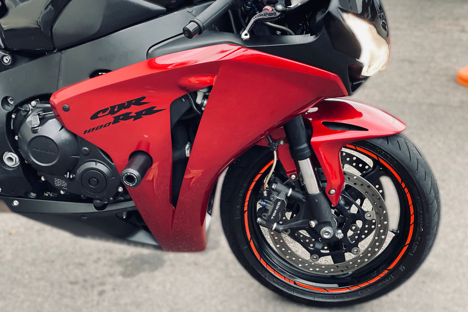 Продам Honda CBR 1000rr 2010 года в Одессе