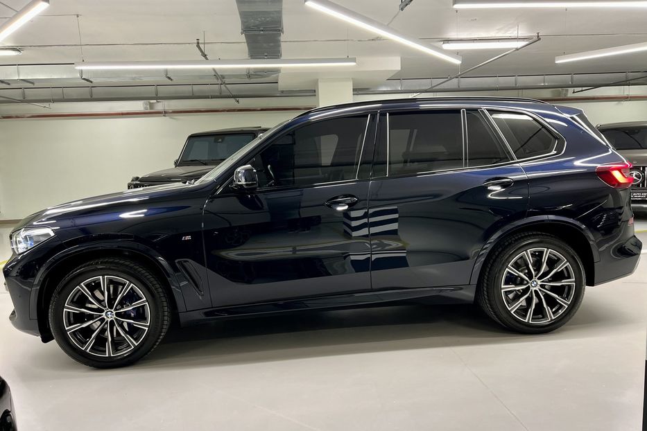 Продам BMW X5 2021 года в Киеве