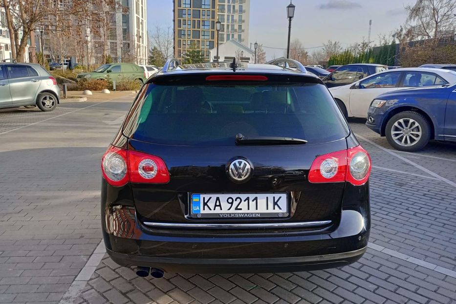 Продам Volkswagen Passat B6 Highline 103кВт 2010 года в Киеве