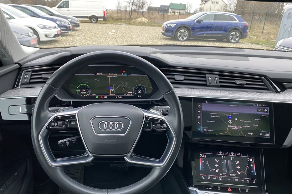 Продам Audi E-Tron 95 kWh 408 к.с Quattro  2020 года в Львове