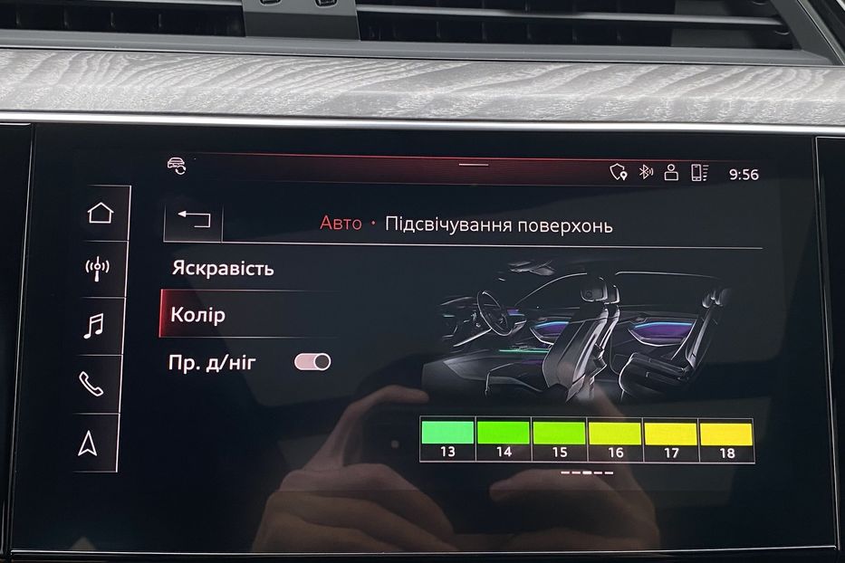 Продам Audi E-Tron 95 kWh 408 к.с Quattro  2020 года в Львове