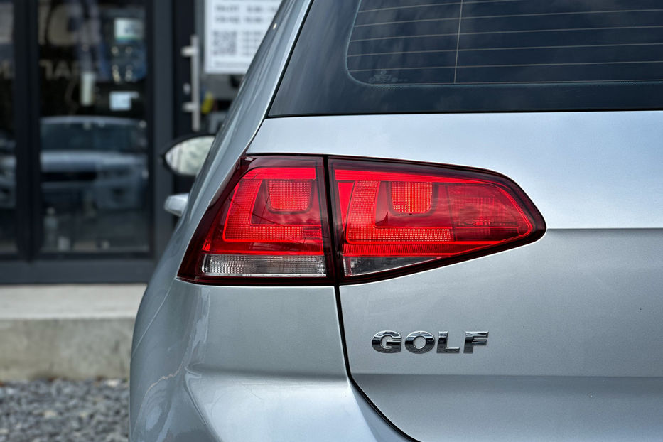 Продам Volkswagen Golf VII 2013 года в Черновцах