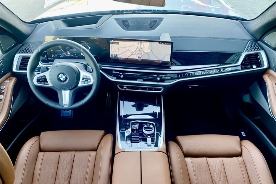 Продам BMW X7 40D 2023 года в Киеве
