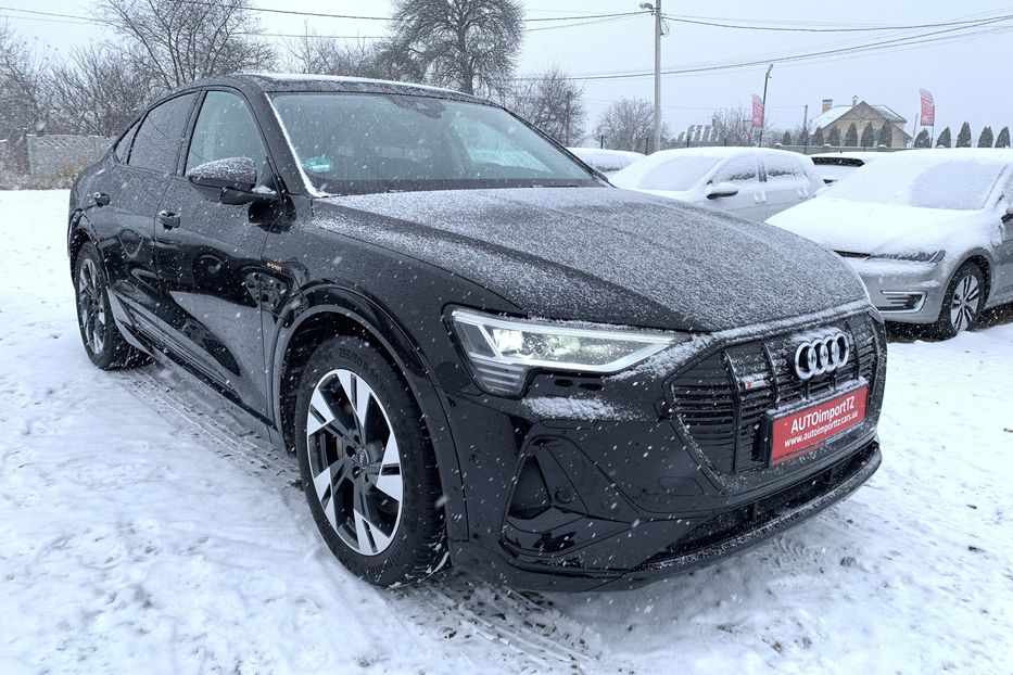 Продам Audi E-Tron Sportback S-Line Black Edition 2021 года в Львове