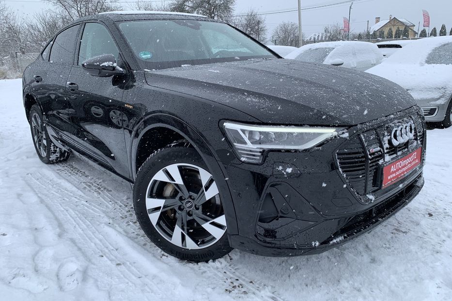 Продам Audi E-Tron Sportback S-Line Black Edition 2021 года в Львове