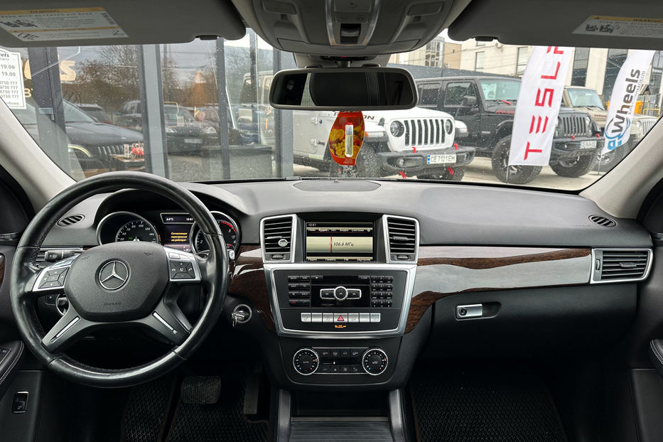 Продам Mercedes-Benz ML-Class 2013 года в Черновцах