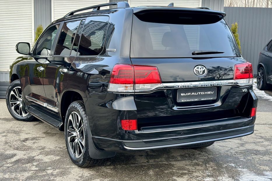 Продам Toyota Land Cruiser 200 Executive Lounge  2020 года в Киеве