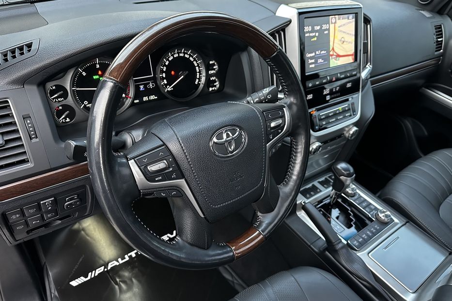 Продам Toyota Land Cruiser 200 Executive Lounge  2020 года в Киеве