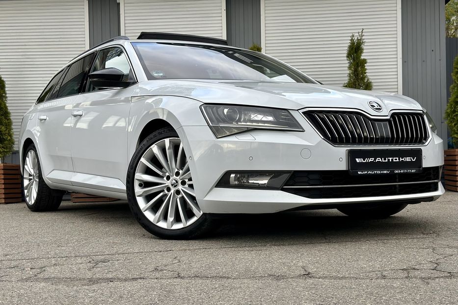 Продам Skoda Superb Premium  2016 года в Киеве