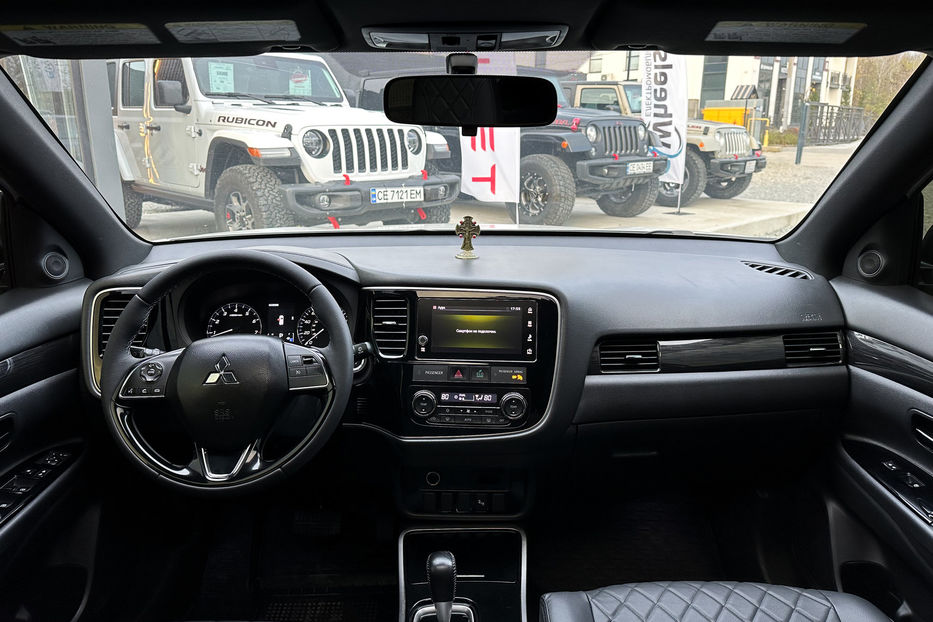 Продам Mitsubishi Outlander 2017 года в Черновцах