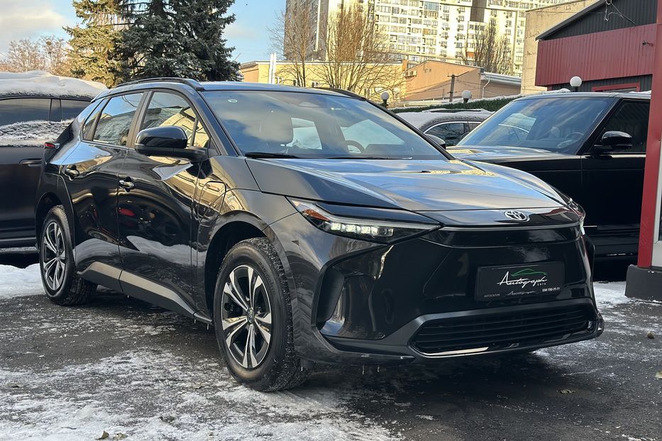 Продам Toyota F BZ4X PRO AWD 2023 года в Киеве