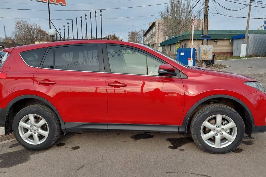 Продам Toyota Rav 4 2013 года в Николаеве