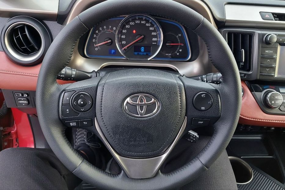 Продам Toyota Rav 4 2013 года в Николаеве