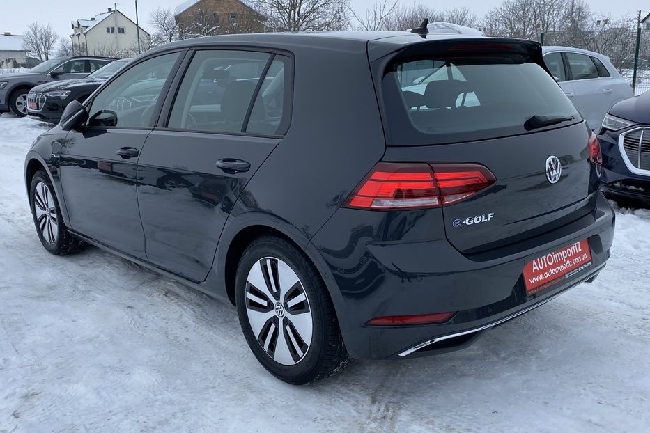 Продам Volkswagen e-Golf DYNAUDIO Virtual Cockpit 2020 года в Львове