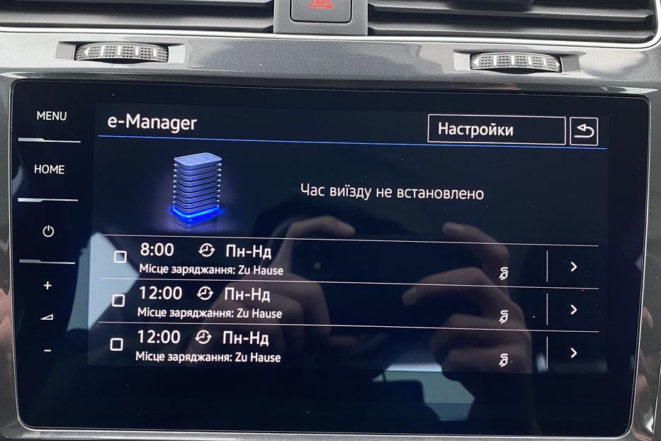 Продам Volkswagen e-Golf DYNAUDIO Virtual Cockpit 2020 года в Львове