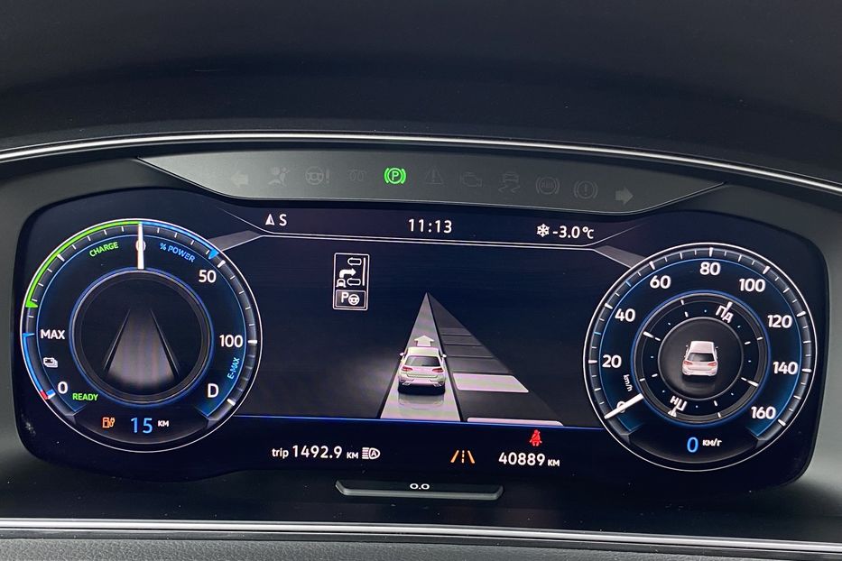 Продам Volkswagen e-Golf DYNAUDIO Virtual Cockpit 2020 года в Львове