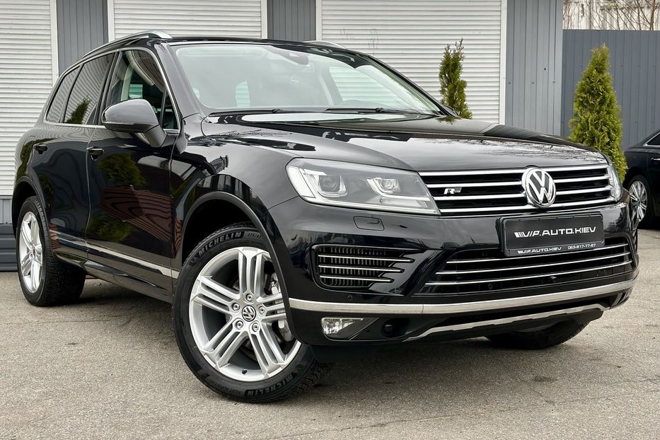 Продам Volkswagen Touareg 3X R Line 2016 года в Киеве